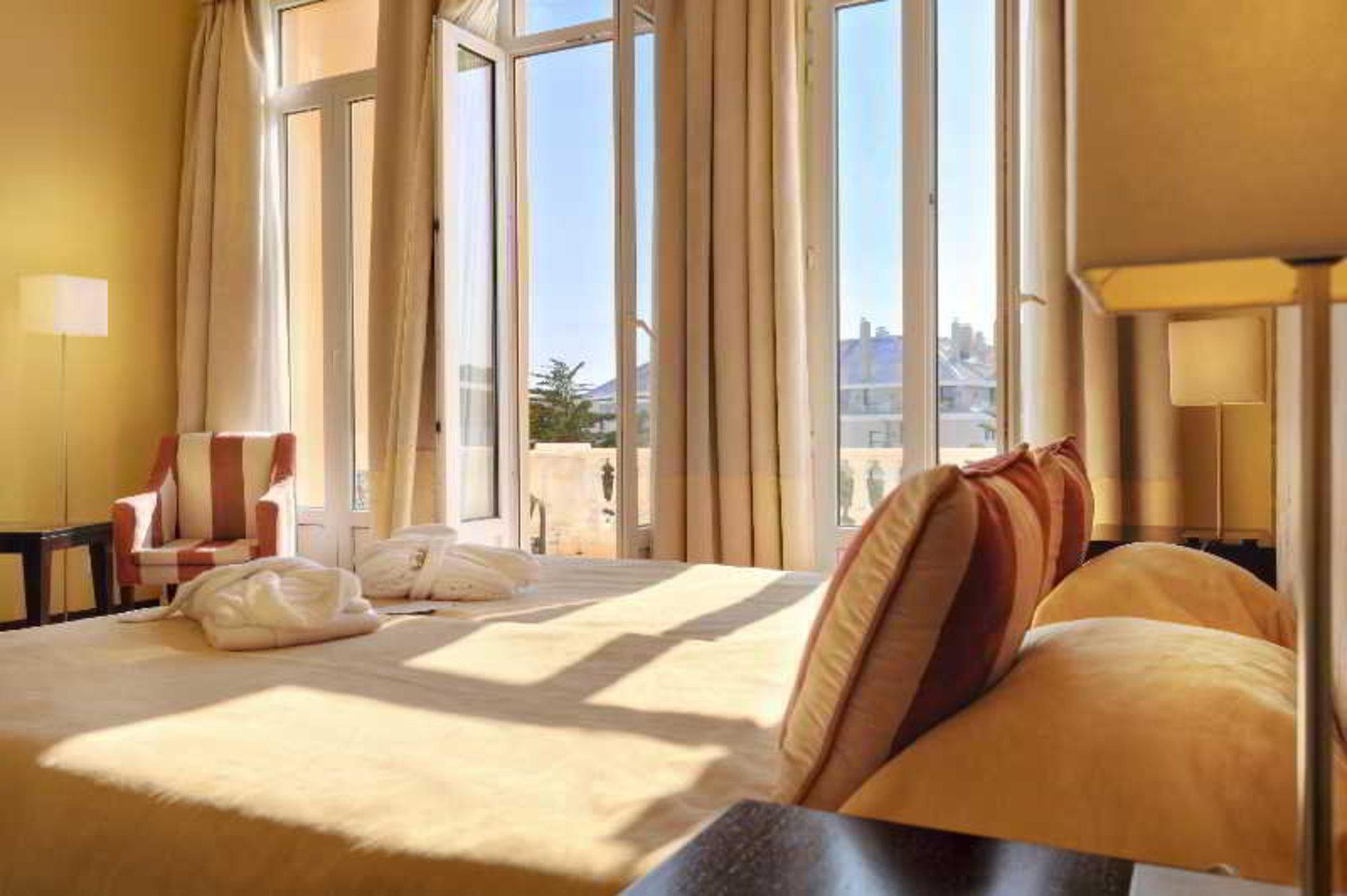 Hotel Inglaterra - Charme & Boutique Ещорил Екстериор снимка
