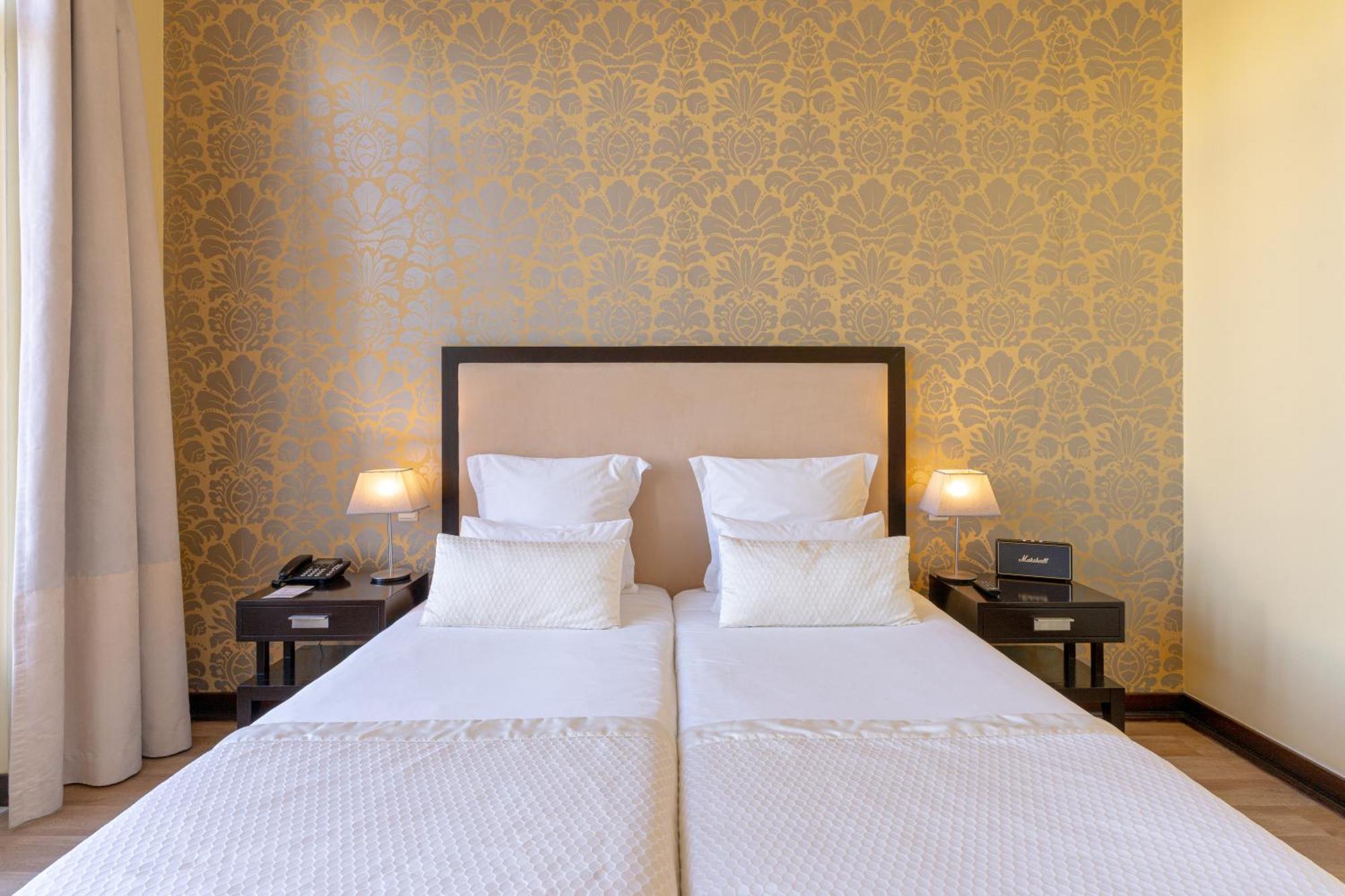 Hotel Inglaterra - Charme & Boutique Ещорил Екстериор снимка
