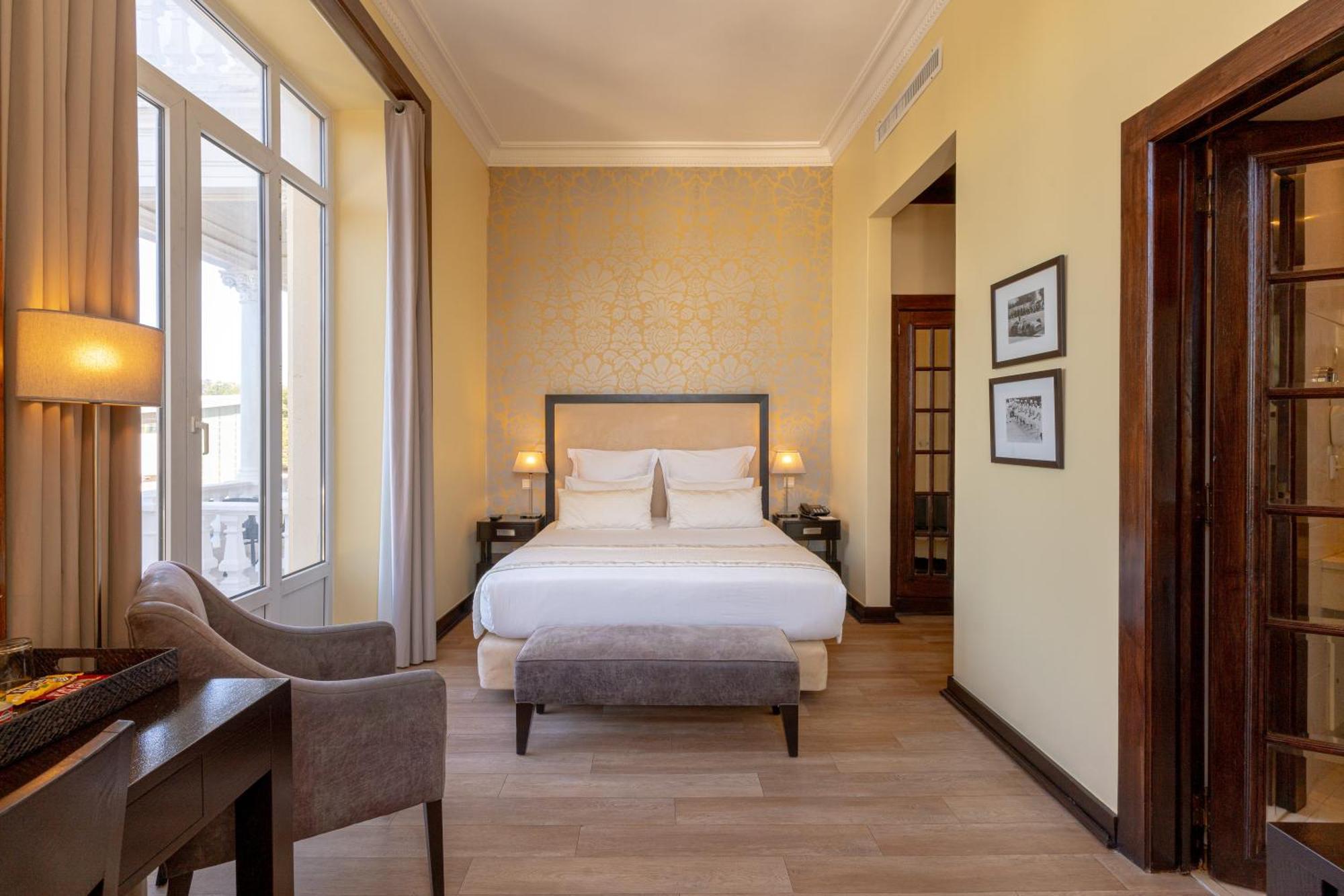 Hotel Inglaterra - Charme & Boutique Ещорил Екстериор снимка